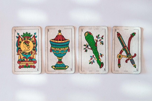 Cómo jugar a Uno con expansiones: Guía para elevar tu partida