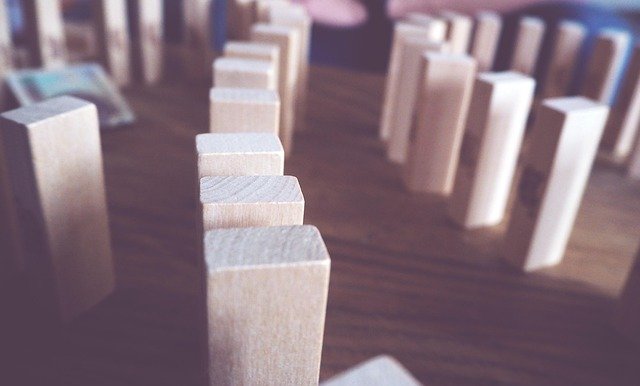 Jenga vs Torre de Madera: Diferencias Clave y Qué Juego Elegir