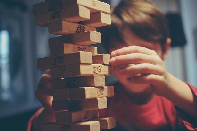 mejor juego tipo jenga para fiestas